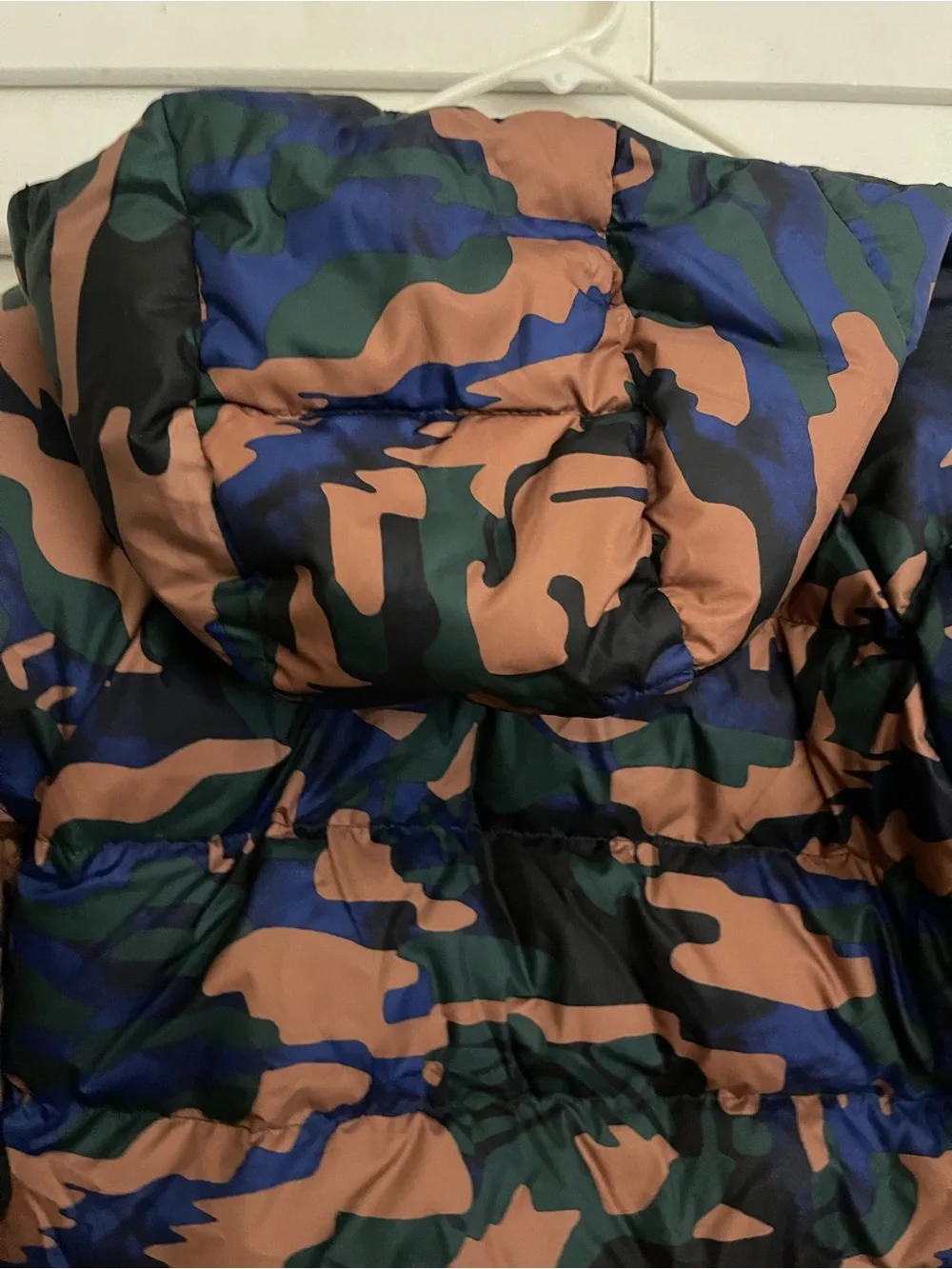 The North Face Camo Puffer Jacket in Brown, Green & Blue